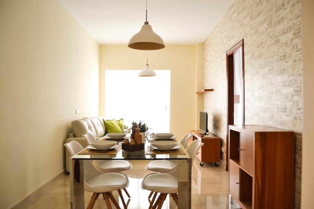 Apartamento Ulises Suite 2 Малага Екстер'єр фото