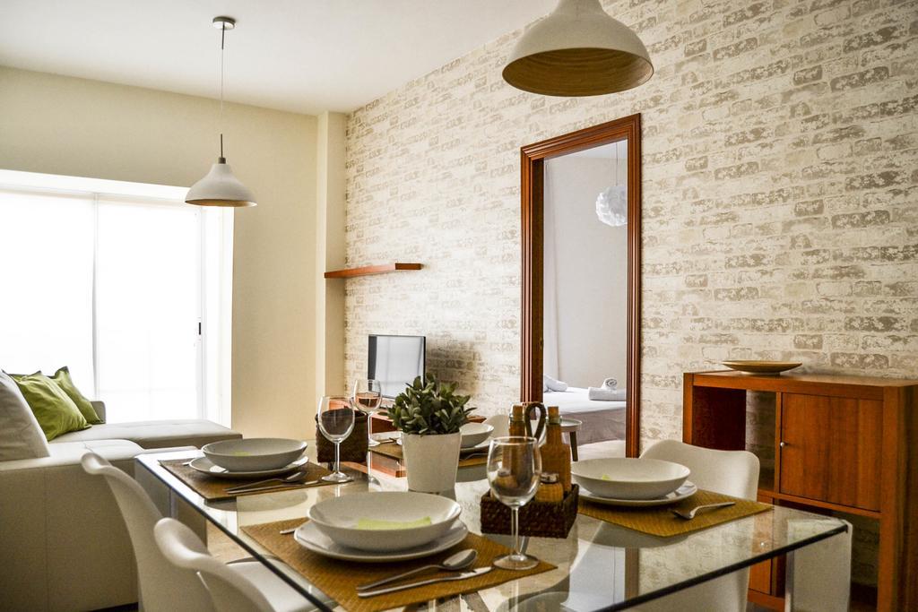 Apartamento Ulises Suite 2 Малага Екстер'єр фото